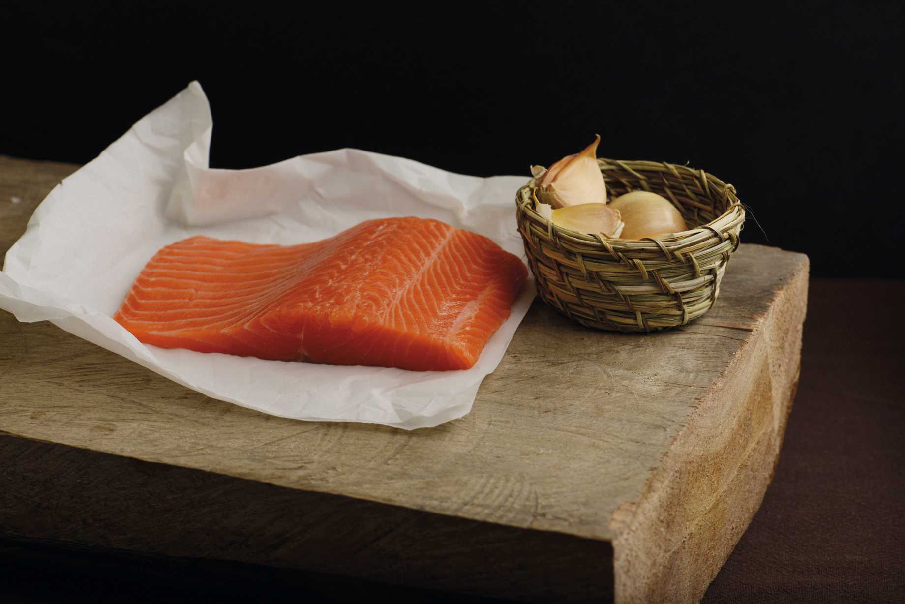 Incluye el salmón: ProChile apoya continuidad de proyectos de marcas sectoriales de agroalimentos e industrias creativas