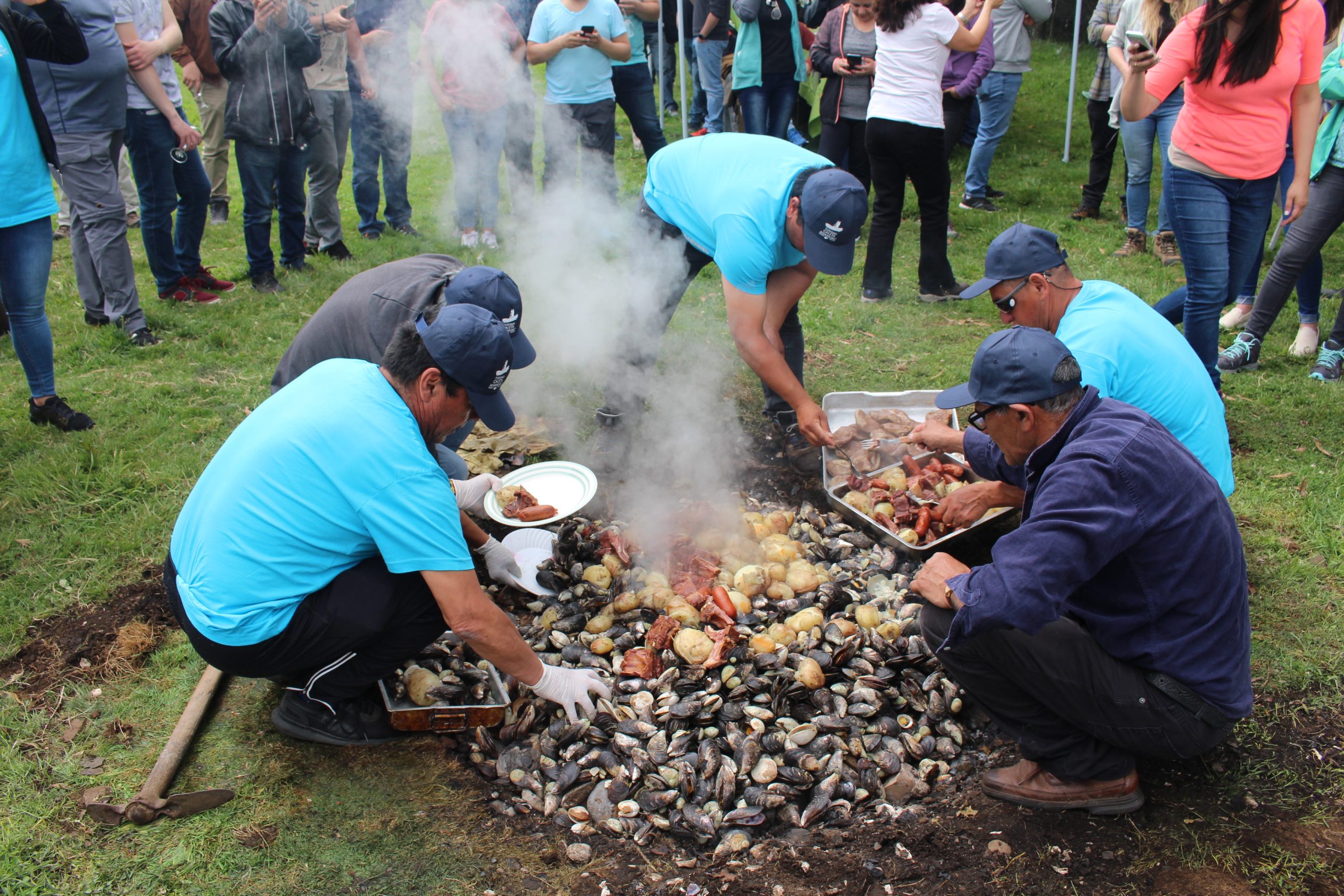 Salmonicultora apoya proyecto turístico de pescadores de Anahuac