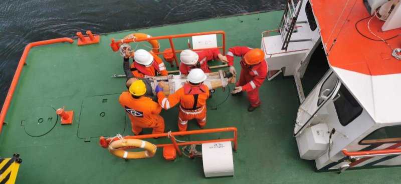 Capitanía de Puerto de Ancud apoyó evacuación de tripulante chino