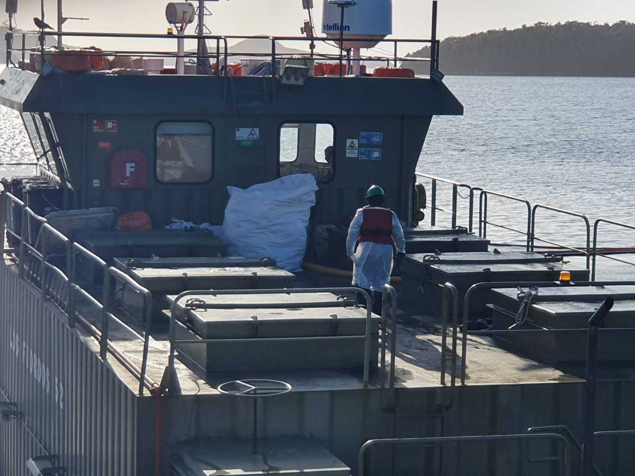 Capitán de barco salmonicultor: «Trabajamos con todos los protocolos de seguridad»