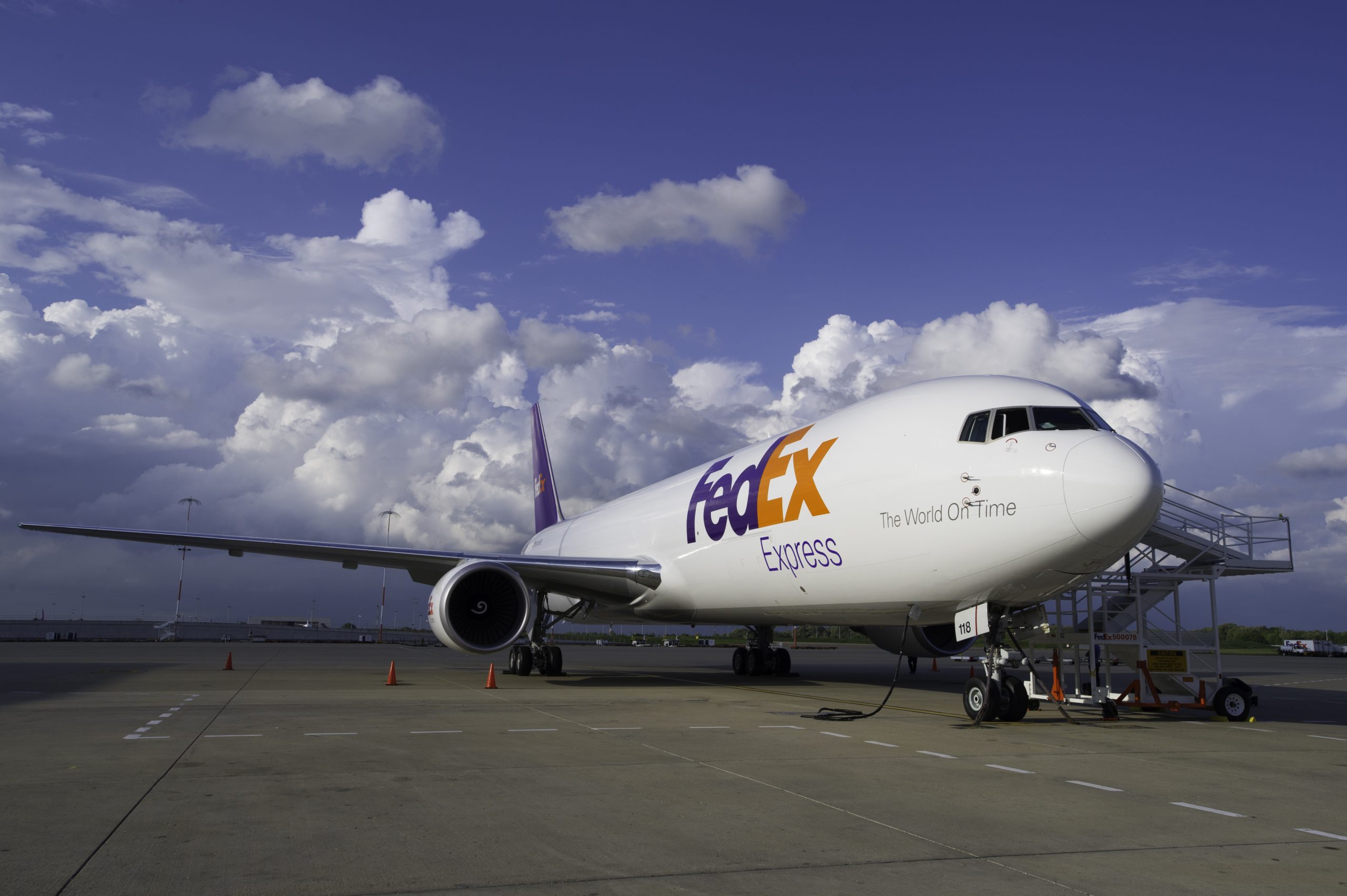 FedEx Express aumenta cupos y recursos a su programa para pymes en Chile