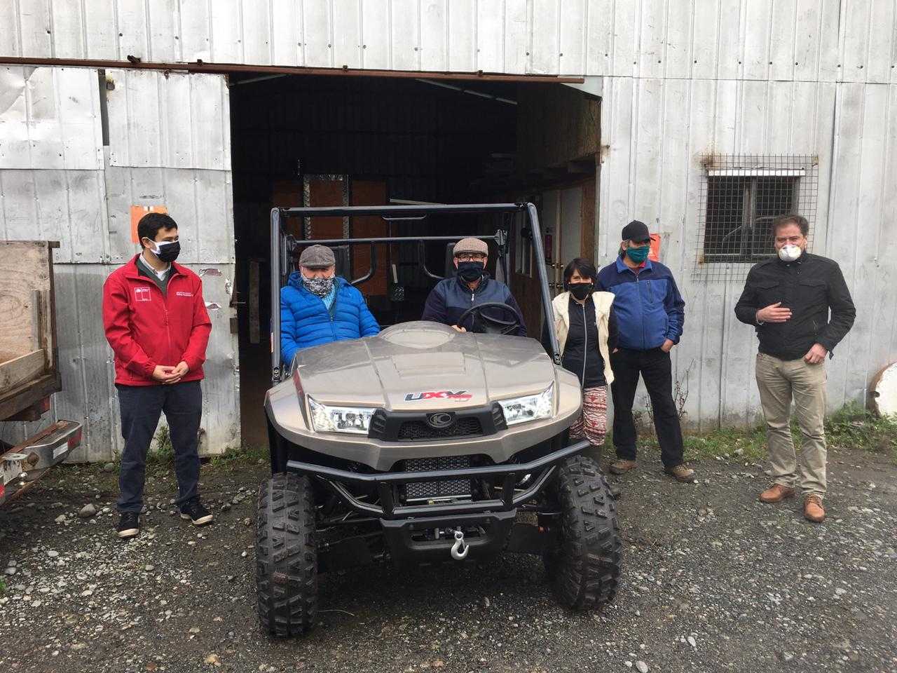 Puerto Montt: Pescadores reciben buggy para apoyar faenas de cultivo de pelillo