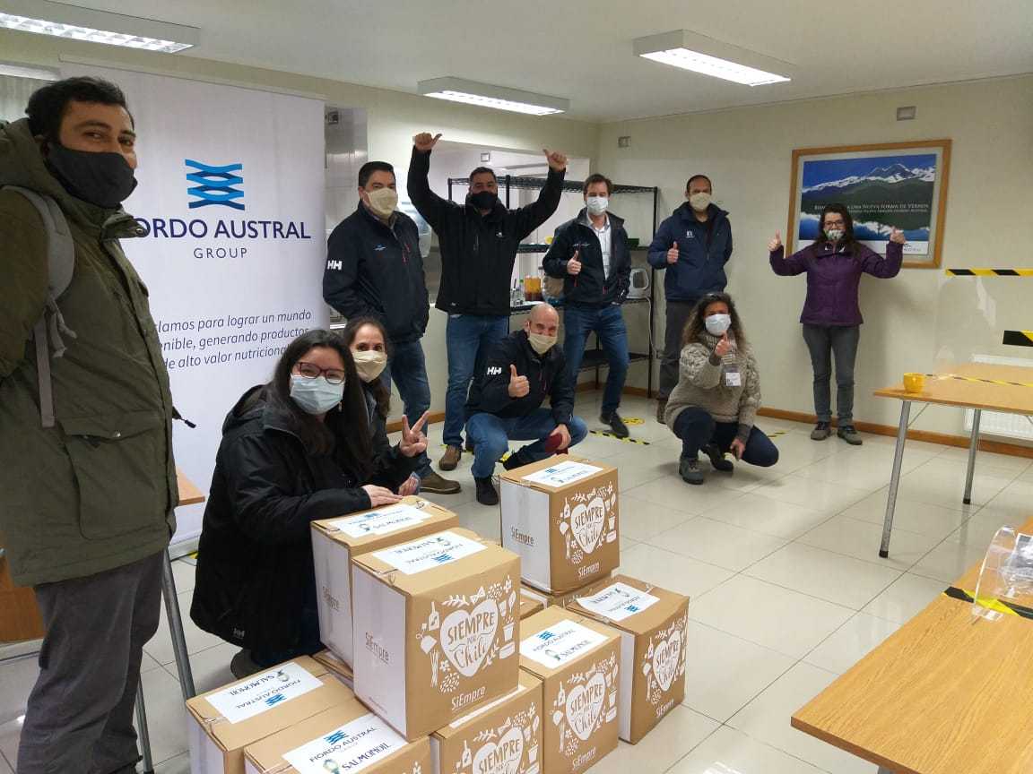 Casi 10 mil familias recibirán cajas solidarias en las regiones de Los Lagos y de Aysén