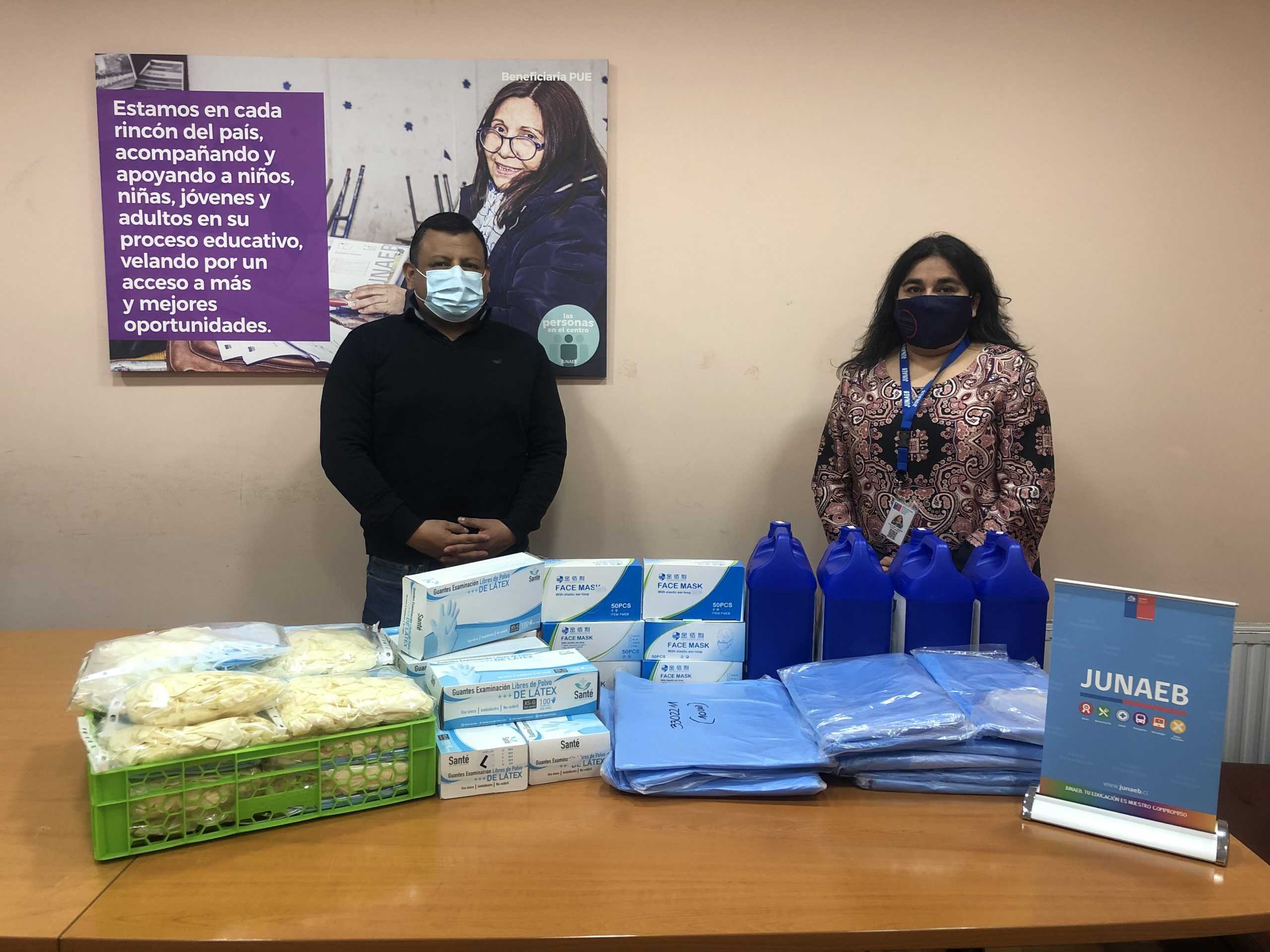 Con kit sanitarios: BluRiver ofrece cooperación en la entrega de canastas de alimentos Junaeb en Punta Arenas