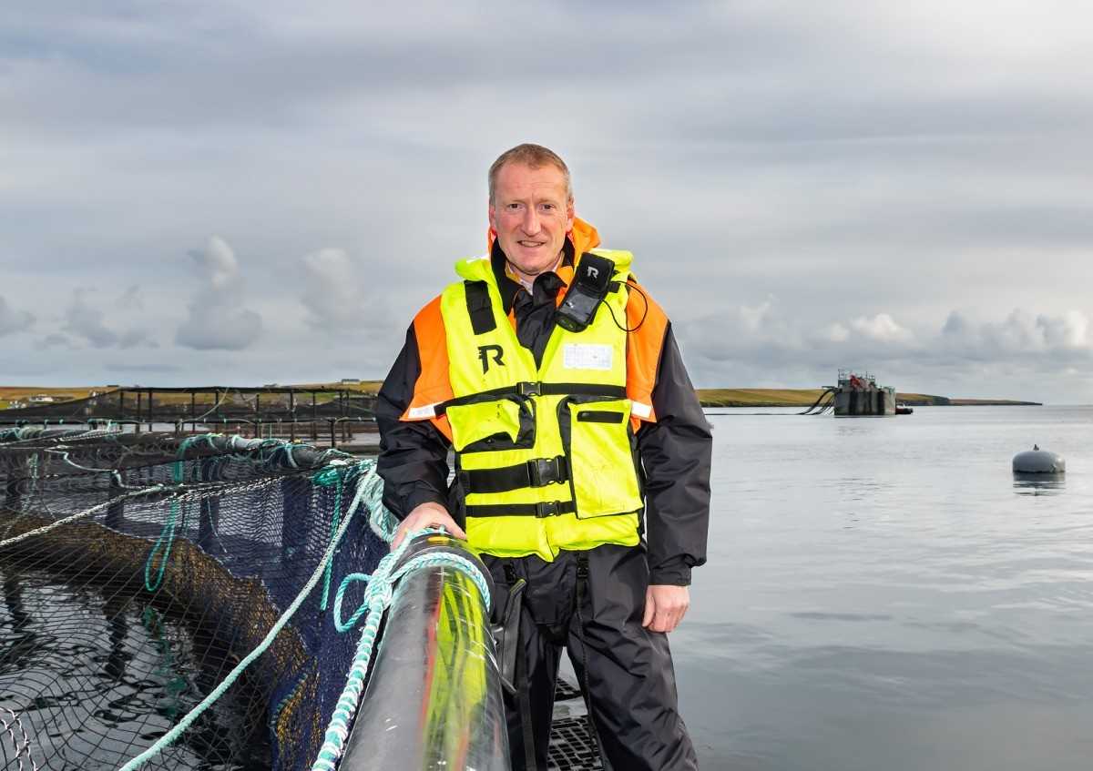 Salmonicultores de Escocia piden soluciones ante suspensión de rutas comerciales a Francia