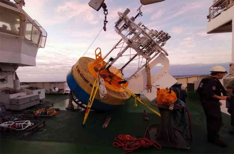 En Chile: Instalan boya «Stratus 19» de la Woods Hole Oceanographic Institution