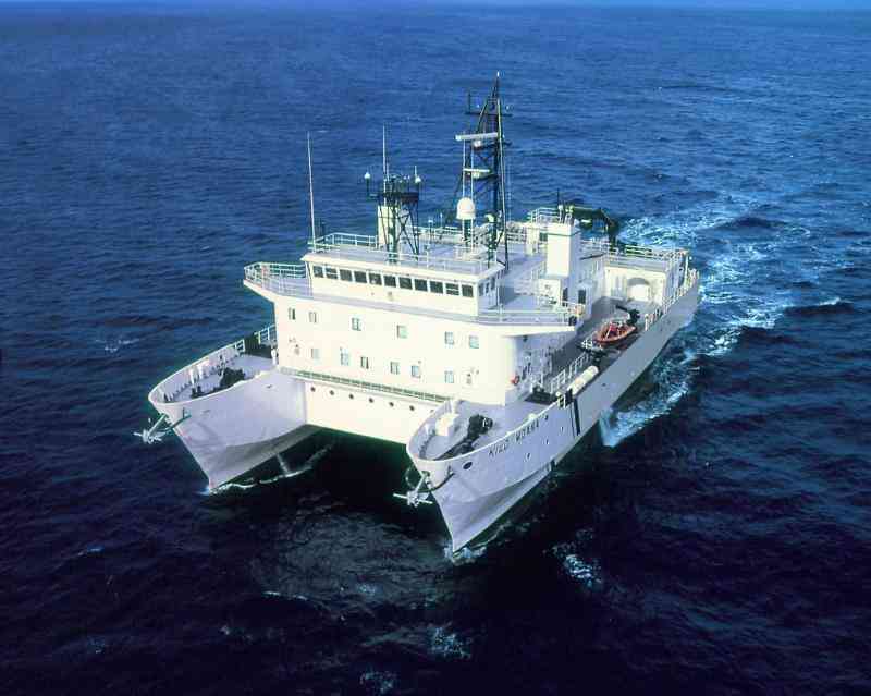 Barco de investigación oceanográfica perfecciona uso de su cabrestante