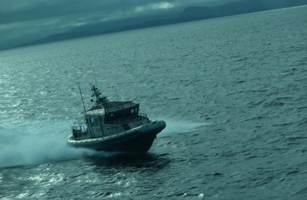 [+FOTOS] Entregan detalles de la operación que detectó cinco naves operando ilegalmente en Aysén (foto: Armada de Chile)