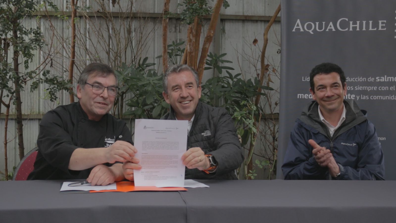 Aysén: AquaChile y Cámara de Turismo firmaron acuerdo de colaboración