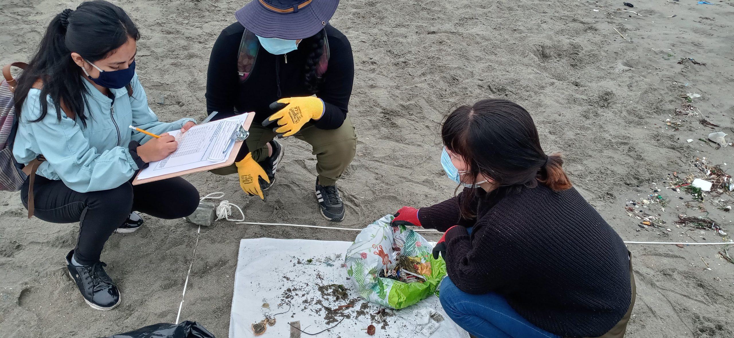 Programa de ciencia ciudadana convoca a voluntarios para investigar la basura marina