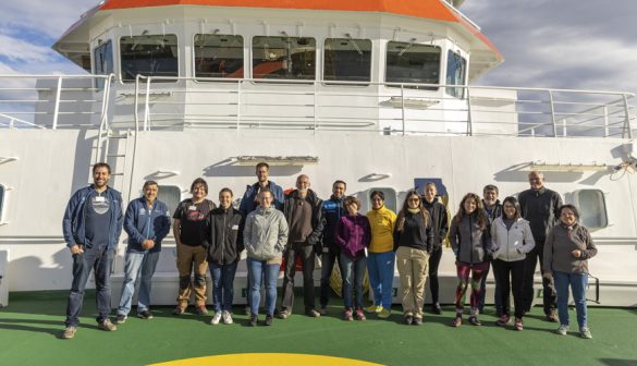 Buque científico realizará expedición en fiordos y canales de la región de Magallanes