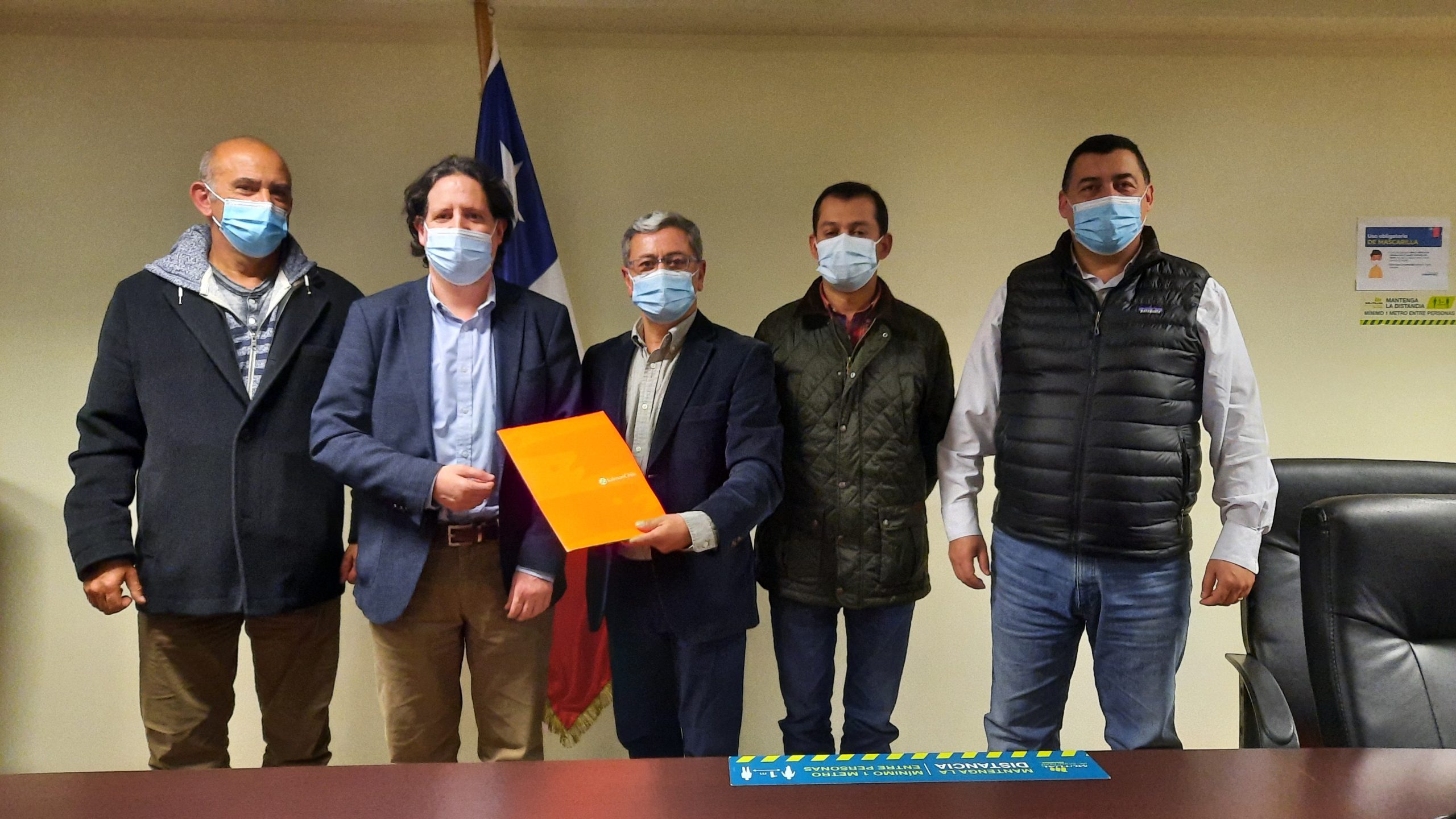 SalmonChile se reúne con delegado presidencial de La Araucanía para dar a conocer el sector salmonicultor