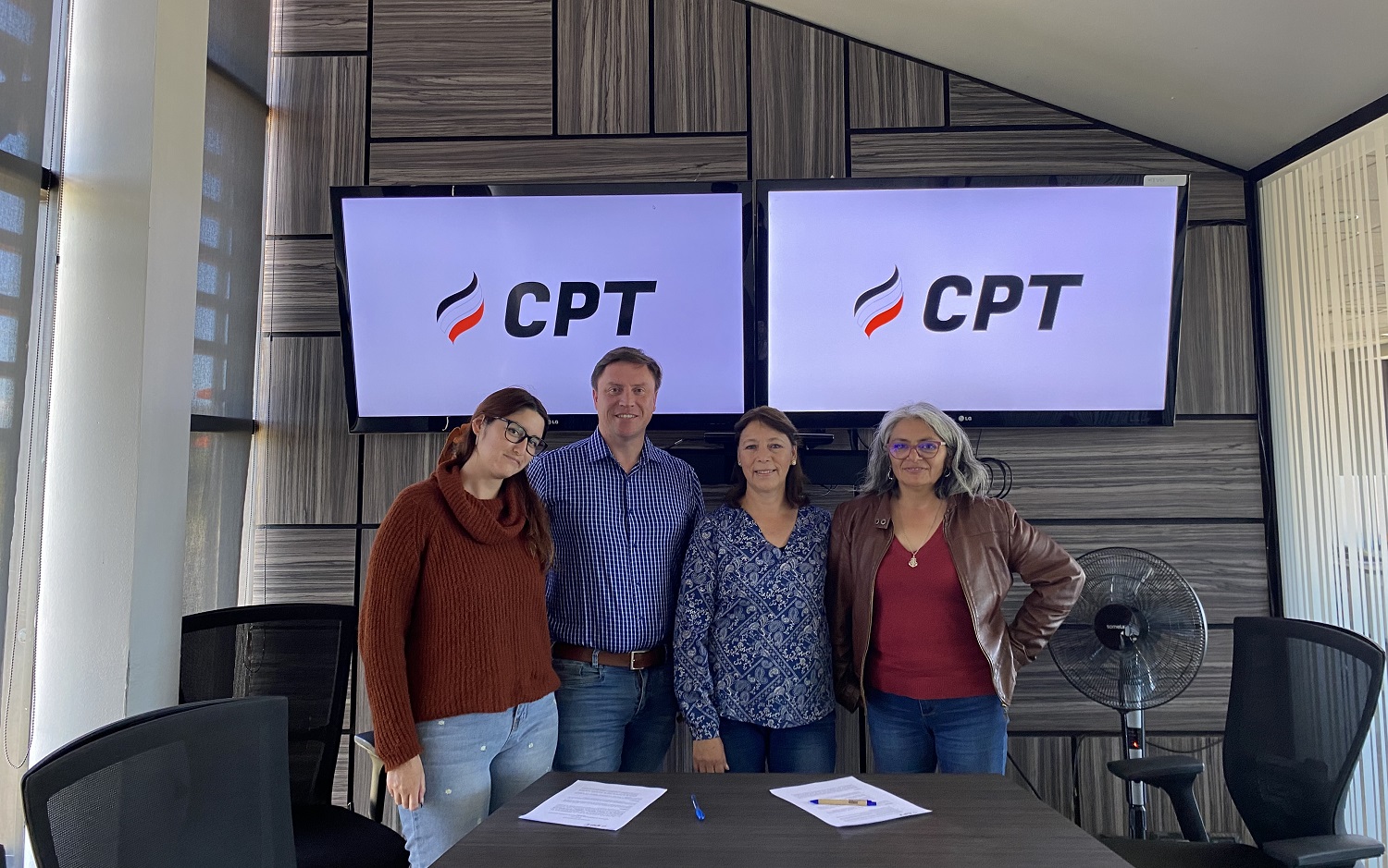 Grupo CPT firma acuerdo para incentivar la incorporación femenina a la navegación marítima