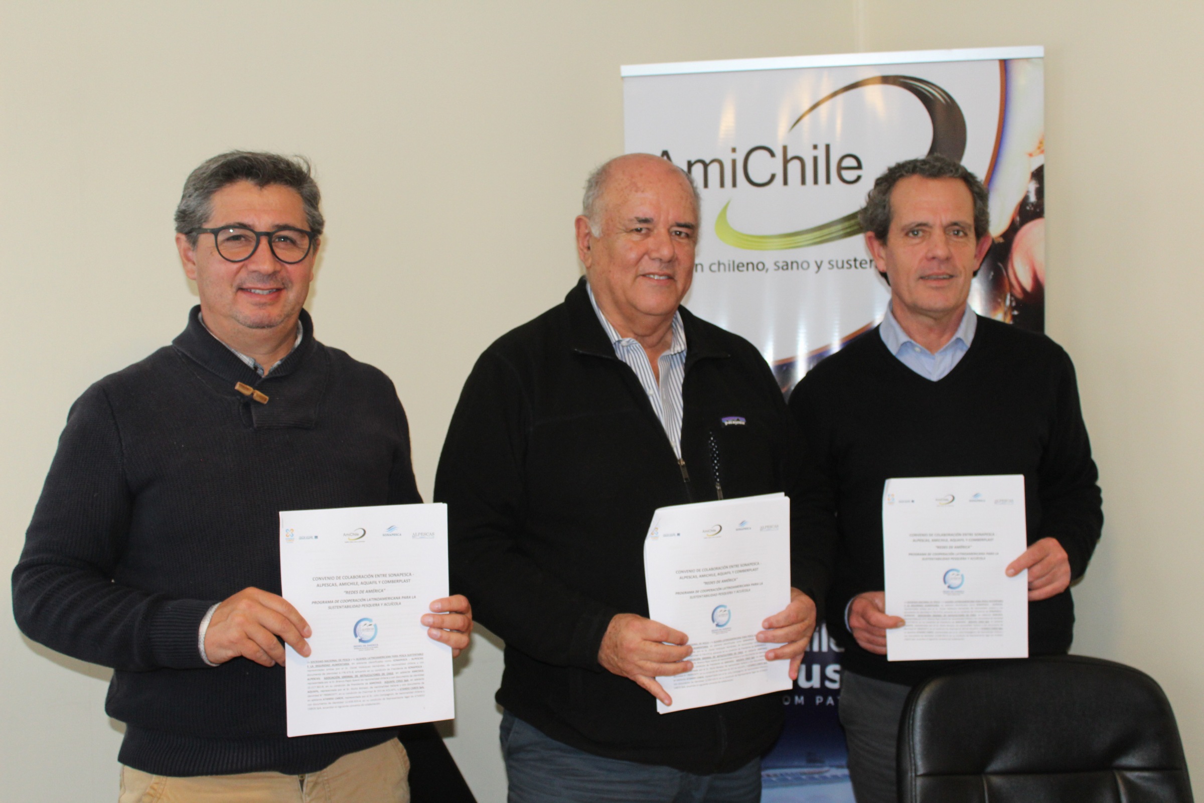 AmiChile firma compromiso internacional para reciclar y descontaminar sectores costeros