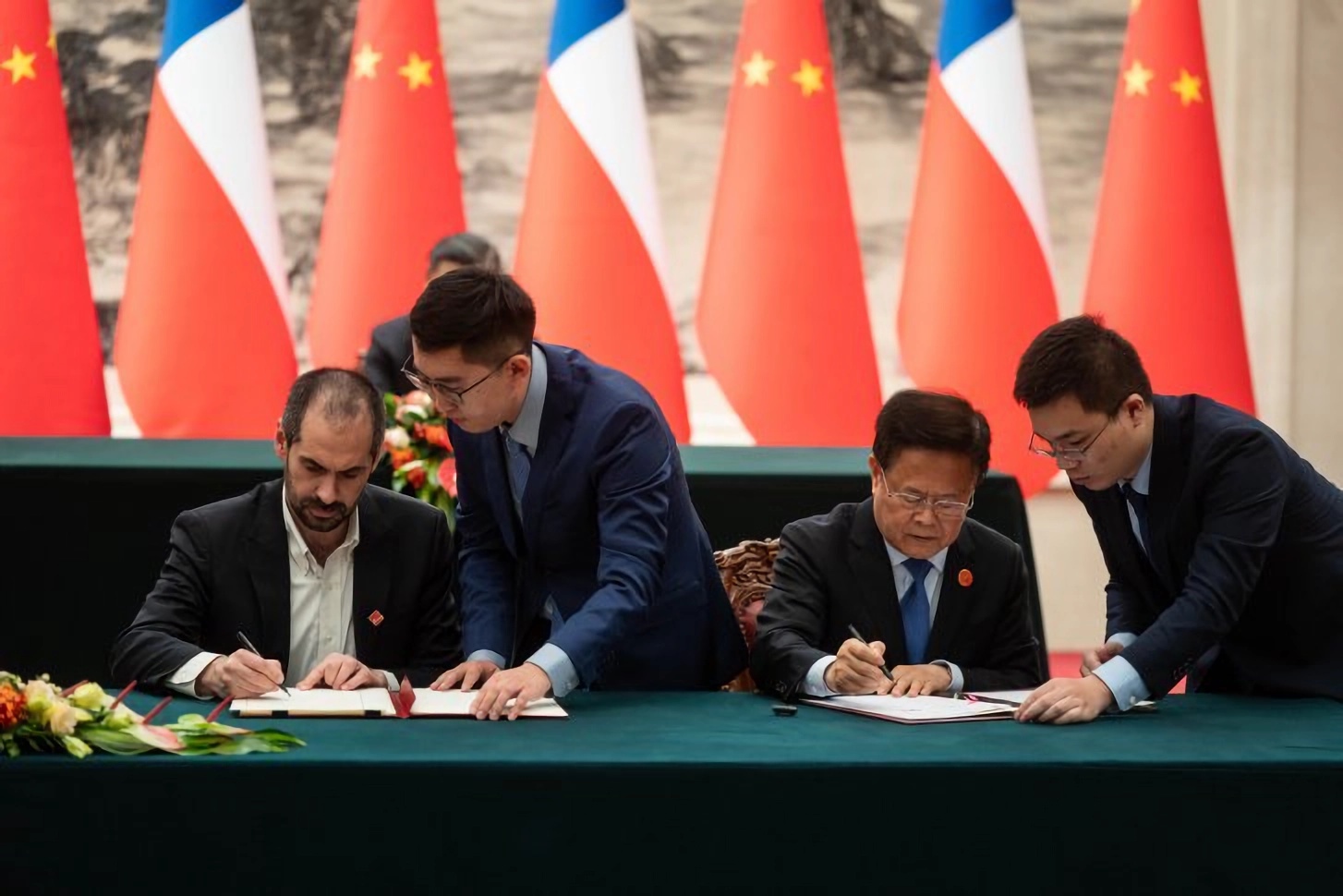 [LA + LEÍDA EL MIÉRCOLES] Industria salmonicultora celebra acuerdo logrado por el Gobierno de Chile en China
