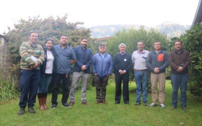 AgrupAysén y Acuiprov se reúnen con senador Sandoval por inquietudes del sector acuícola en Aysén