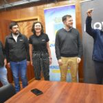 [LA + LEÍDA EL MARTES] Salmonicultora entrega llaves del primer Centro Cívico y Comunitario en Quinchao